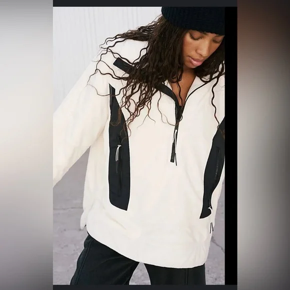 Free People Climber Fleece. NWT